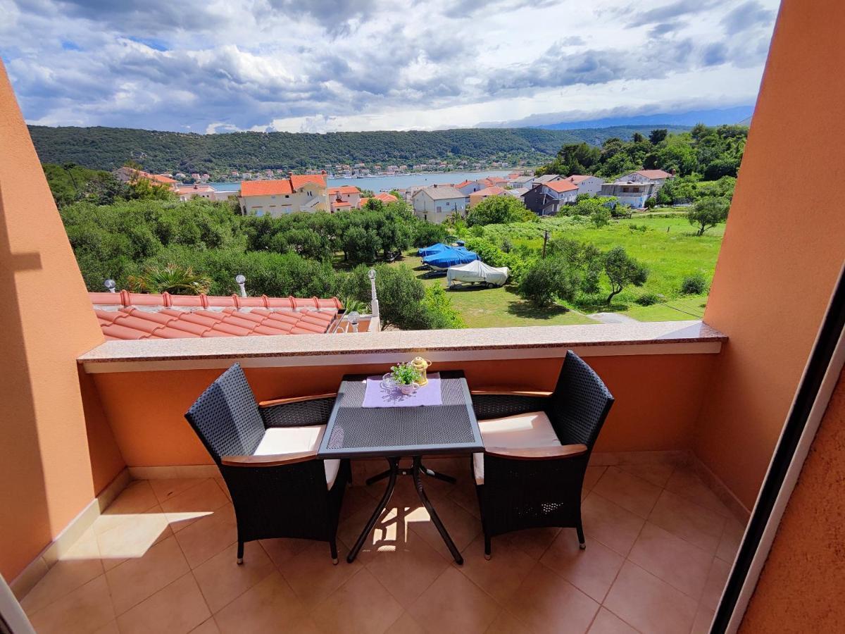 Apartments Melita Supetarska Draga Zewnętrze zdjęcie